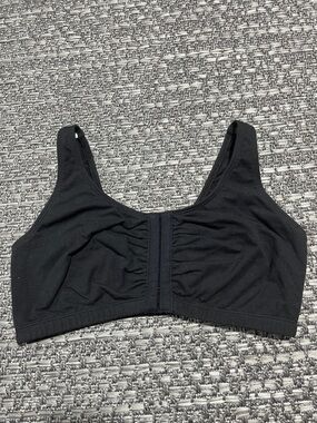 Fruit of The Loom | Front Close Builtup Black Sports Bra
